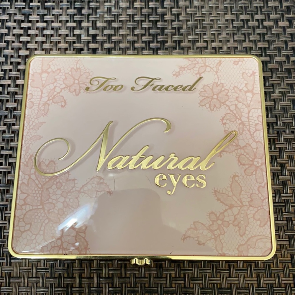 Too Faced Natural Eyes Palette